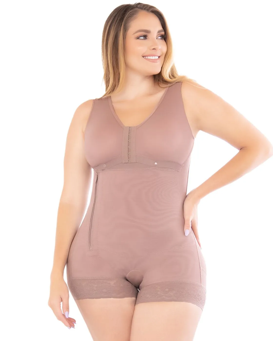 Faja postquirúrgica alta compresión con soporte en busto y cierre lateral