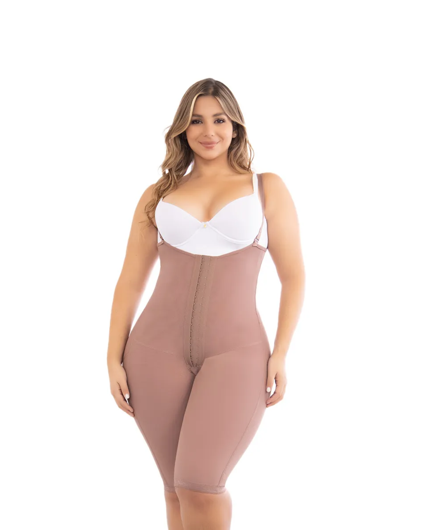 Faja moldeadora a la rodilla con realce de glúteos y control abdominal ajustable