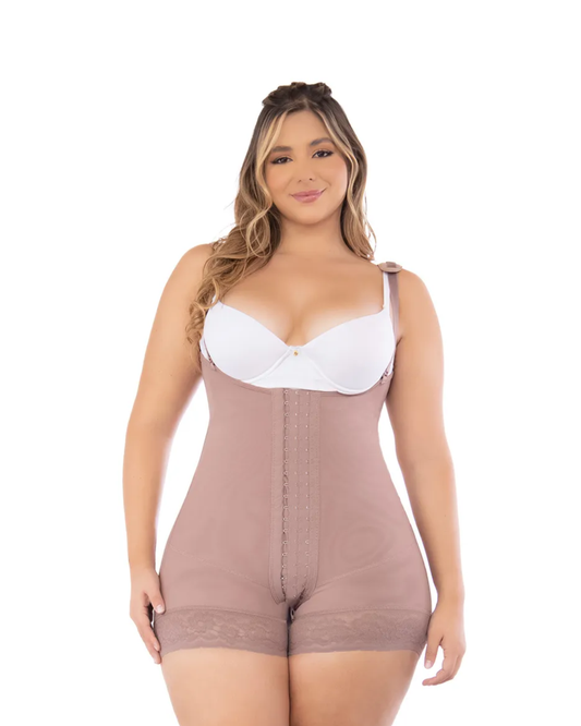 Faja postquirúrgica Fit 360 cachetera de alta compresión y realce de glúteos