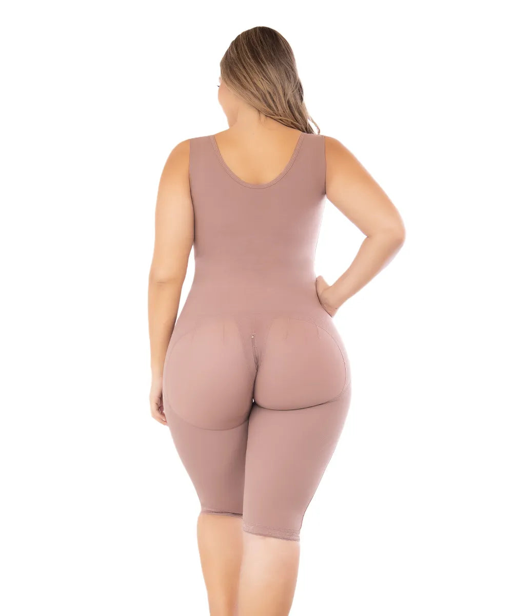 Post-surgical knee-length girdle with abdominal support and back coverage